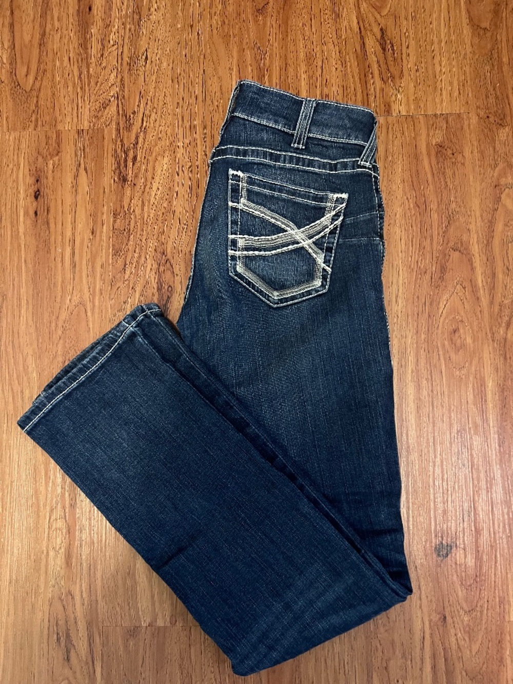 Ariat mid rise straight 28 regular